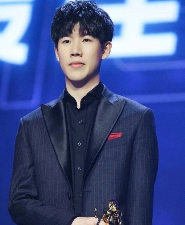 IG 0：2 BLG后，TT已锁定2023LPL春季赛季后赛名额。 已确定晋级季后赛：JDG、EDG、LNG、WBG、BLG、OMG、TES、TT