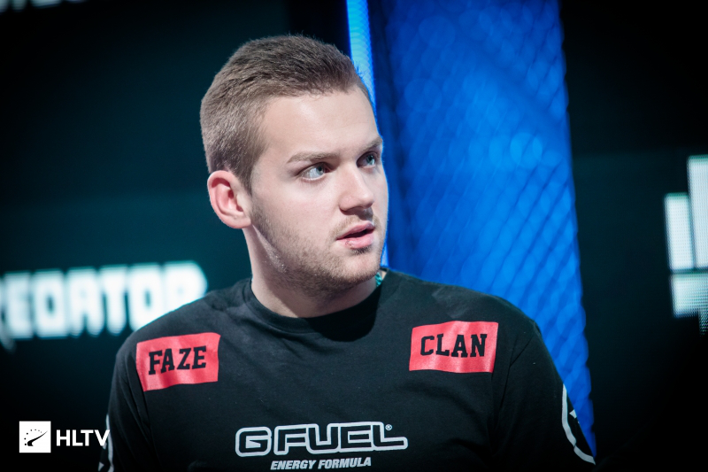 IG. TheShy 新年祝福：祝大家在新的一年里心想事成